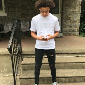 Meet your Posher, Jalen